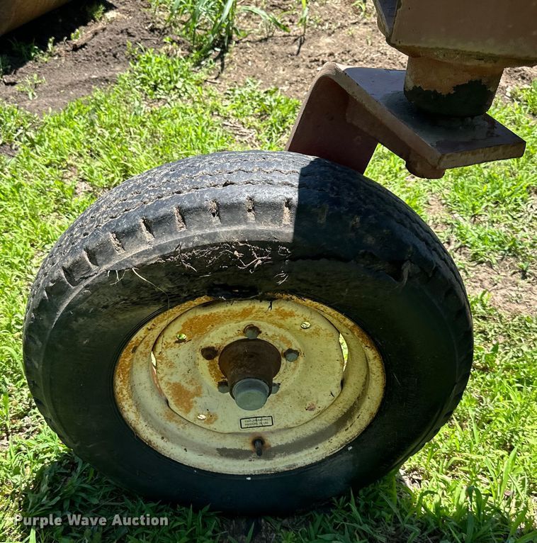 image for item EJ6972 Shop built boom lift