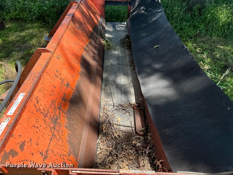 image for item EJ6974 HTC  truck bed conveyor