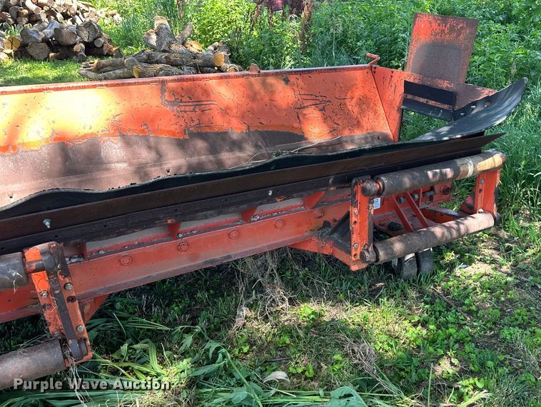 image for item EJ6974 HTC  truck bed conveyor