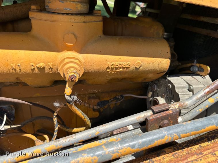 image for item EJ6975 Davis  Road Run'r  trencher