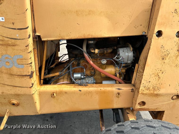 image for item EJ6977 Case 586C forklift