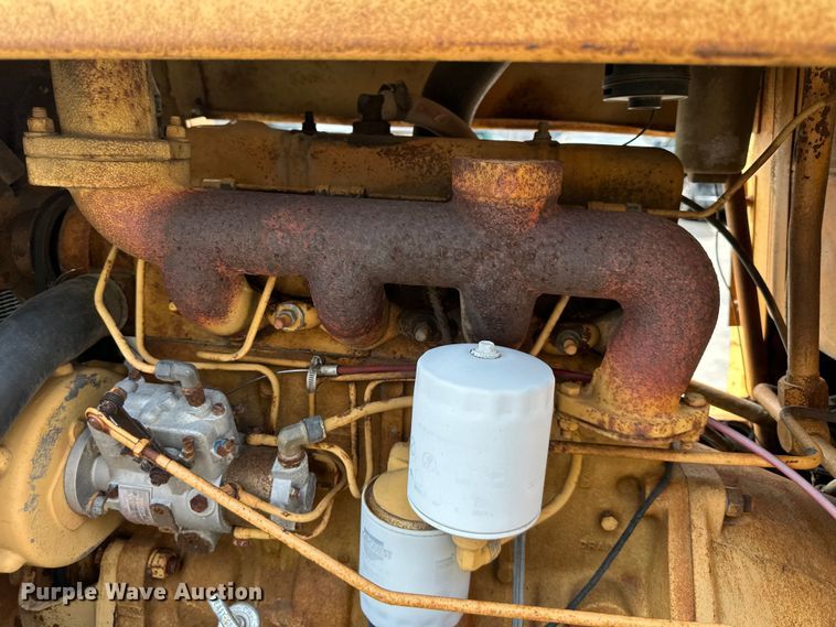 image for item EJ6977 Case 586C forklift