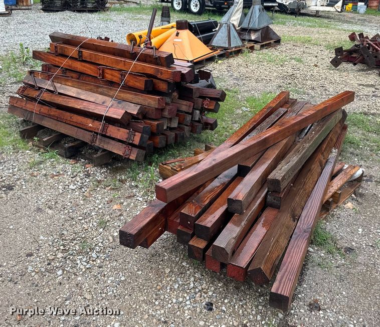 image for item EK1456 Ellis shores