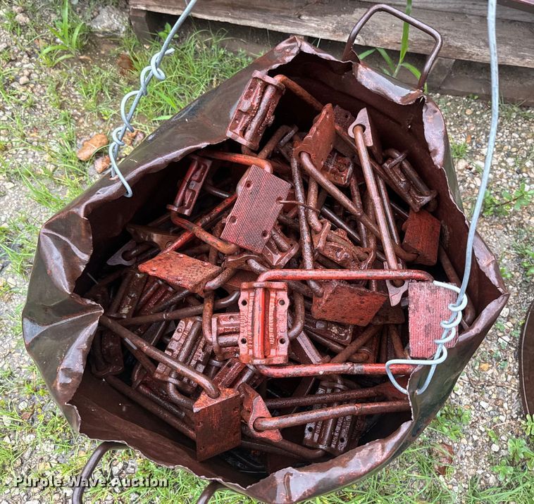 image for item EK1456 Ellis shores