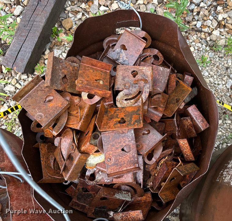 image for item EK1458 Double waler burkes clamps