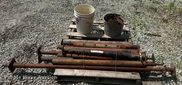 image for item EK1470 Shoring equipment