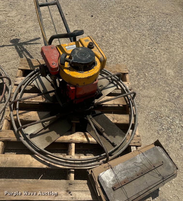 image for item EK1472 (5) power trowels 