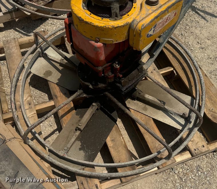 image for item EK1472 (5) power trowels 