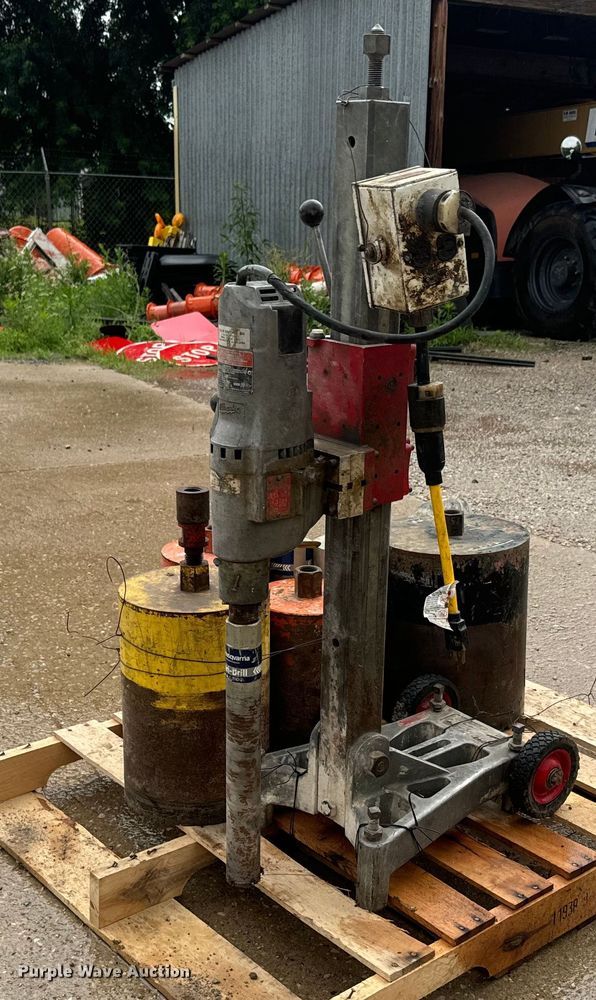 image for item EK1477 Milwaukee  core drill