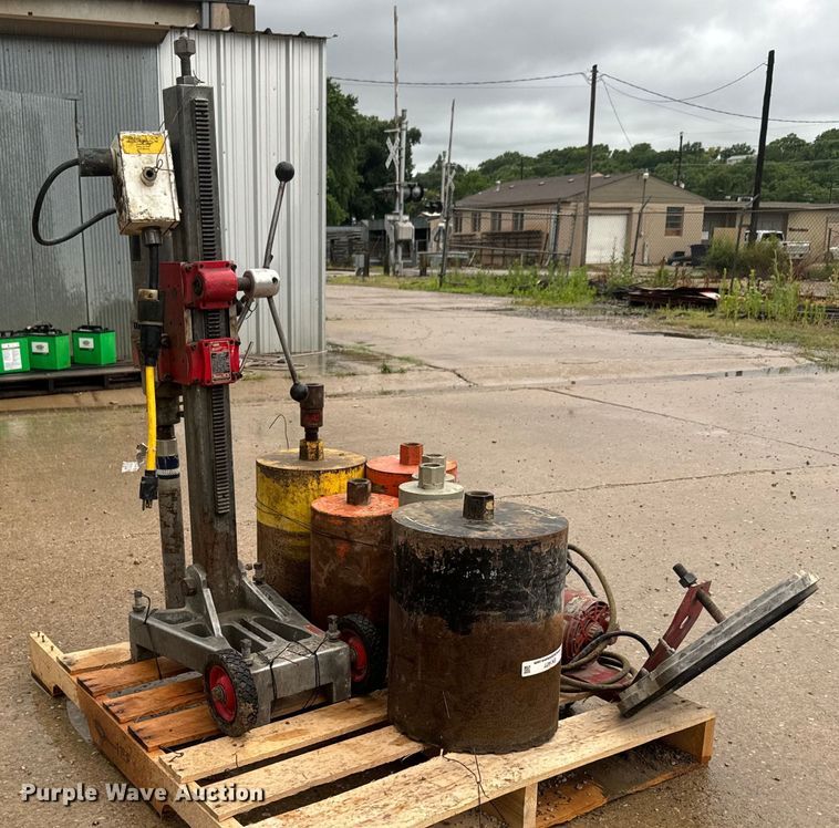 image for item EK1477 Milwaukee  core drill