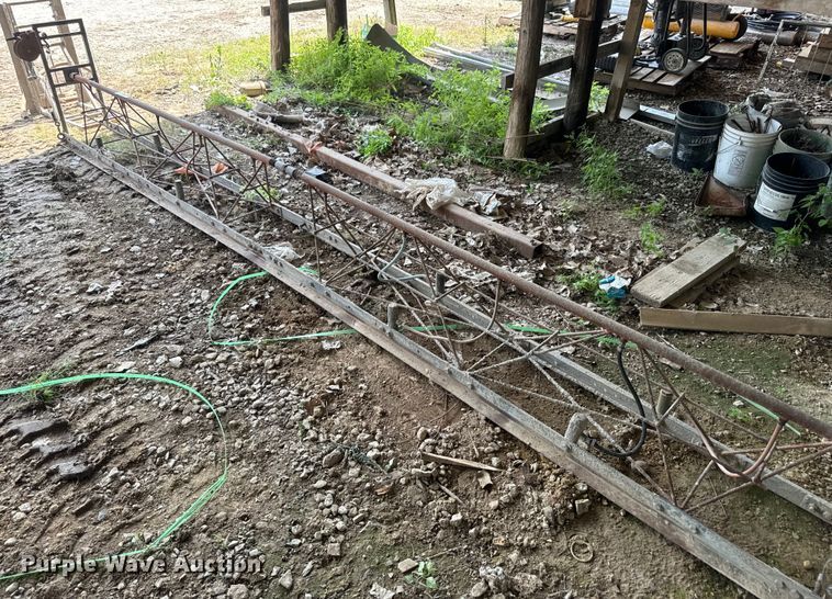 image for item EK1479 Razorback  truss screed