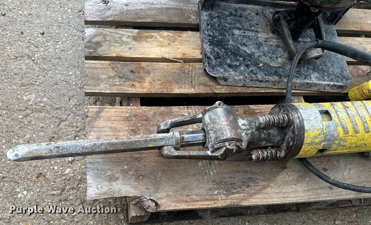 image for item EK1480 (2) jacks hammers