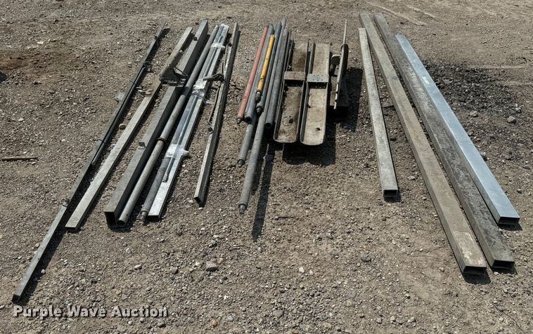 image for item EK1488 Concrete floats