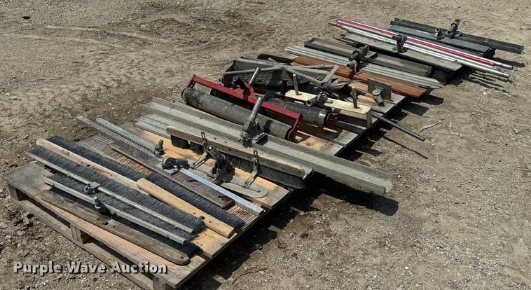 image for item EK1489 Concrete finish equipment