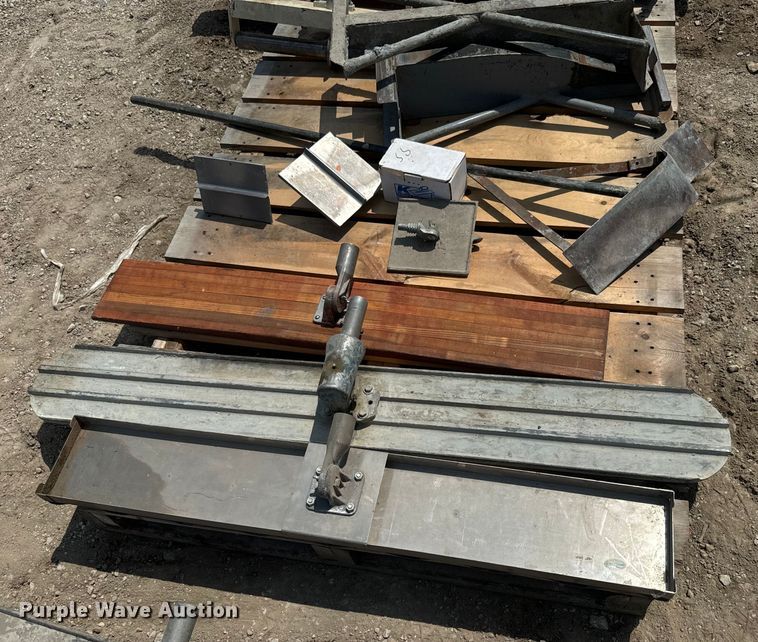 image for item EK1489 Concrete finish equipment