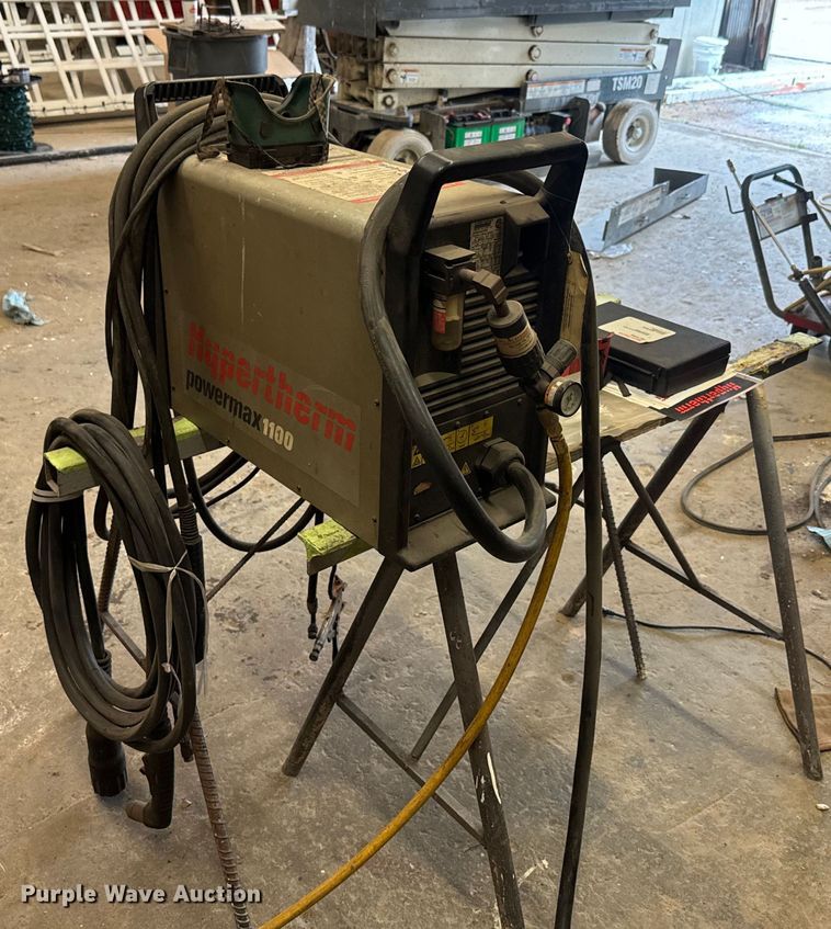 image for item EK1503 Hypertherm Powermax 1100 plasma arc cutting system 