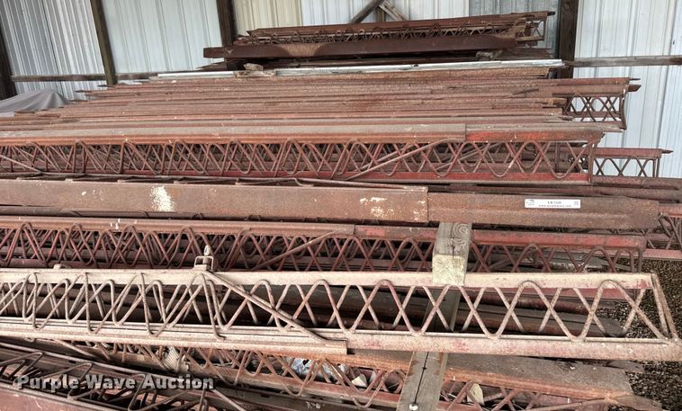 image for item EK1506 Approximately 175 Spanall beams