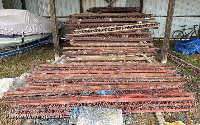 image for item EK1506 Approximately 175 Spanall beams