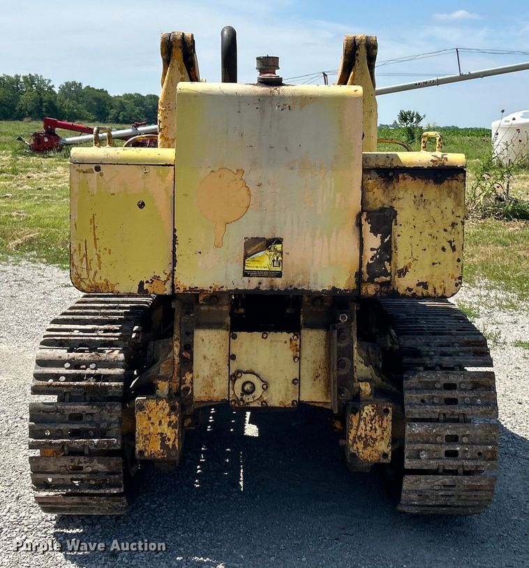 image for item EK4740 1965 John Deere  350 track loader