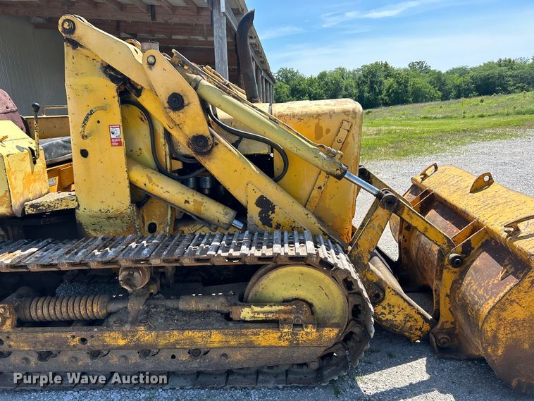 image for item EK4740 1965 John Deere  350 track loader