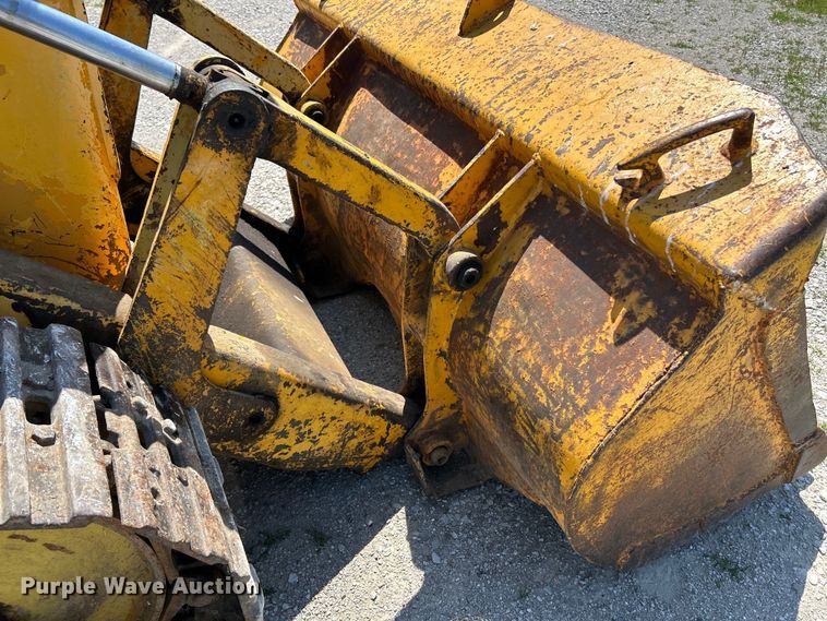 image for item EK4740 1965 John Deere  350 track loader