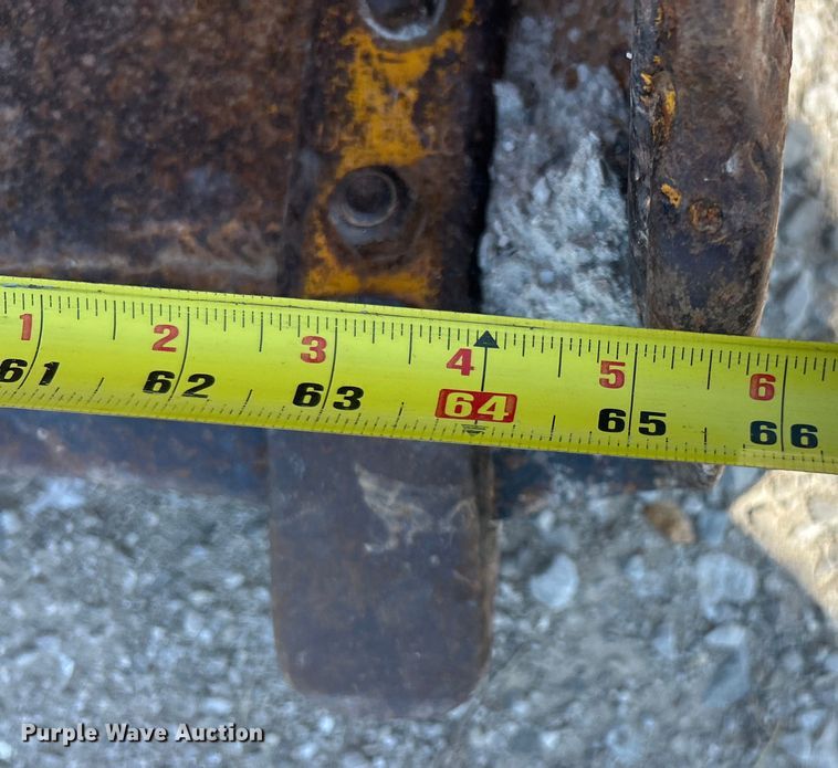 image for item EK4740 1965 John Deere  350 track loader