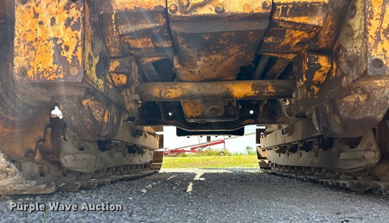 image for item EK4740 1965 John Deere  350 track loader