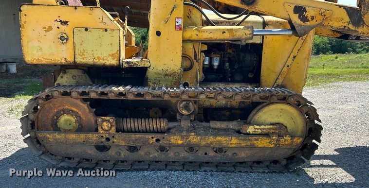 image for item EK4740 1965 John Deere  350 track loader