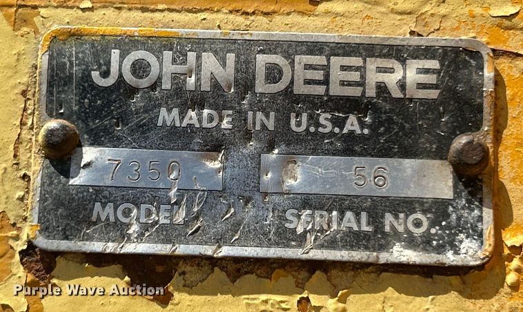 image for item EK4740 1965 John Deere  350 track loader