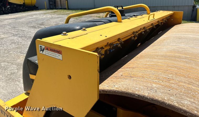 image for item EK4833 2016 Sakai SW850ND-II double drum vibratory roller