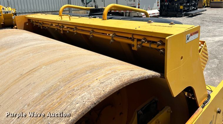 image for item EK4833 2016 Sakai SW850ND-II double drum vibratory roller