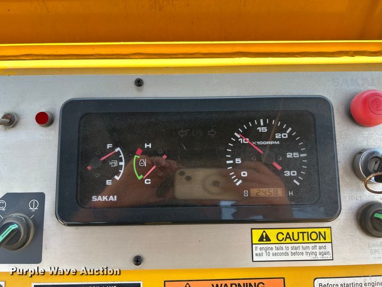 image for item EK4833 2016 Sakai SW850ND-II double drum vibratory roller