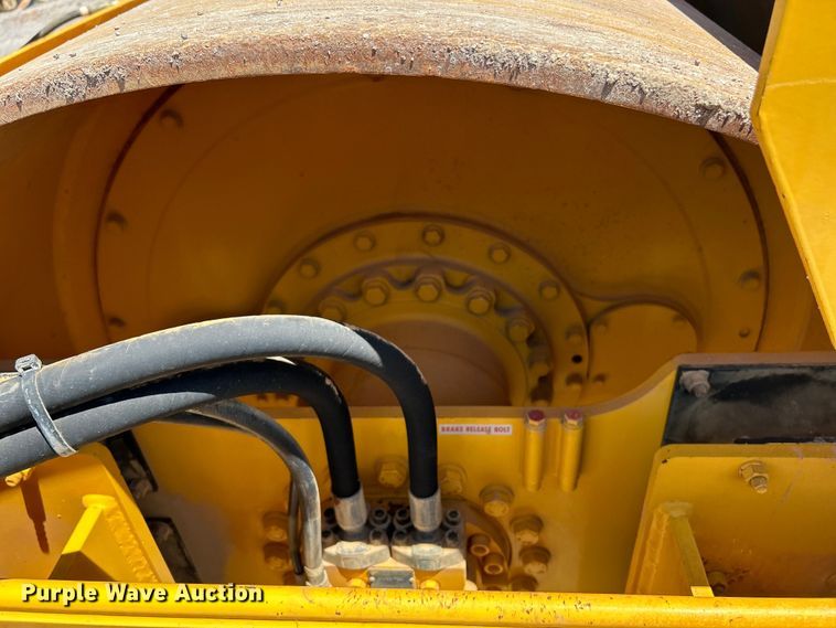 image for item EK4833 2016 Sakai SW850ND-II double drum vibratory roller