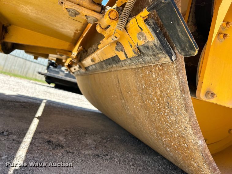 image for item EK4833 2016 Sakai SW850ND-II double drum vibratory roller