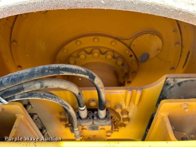 image for item EK4833 2016 Sakai SW850ND-II double drum vibratory roller