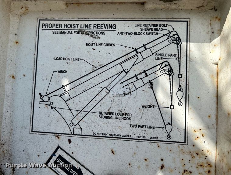 image for item EK4846 2000 International  4700 bucket truck