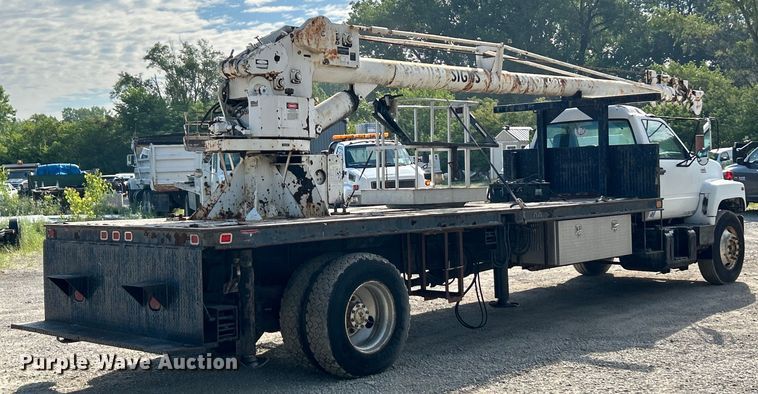 image for item EK4847 1999 GMC C7500 crane truck