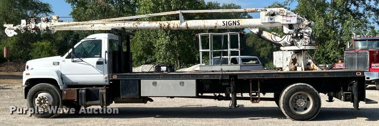 image for item EK4847 1999 GMC C7500 crane truck