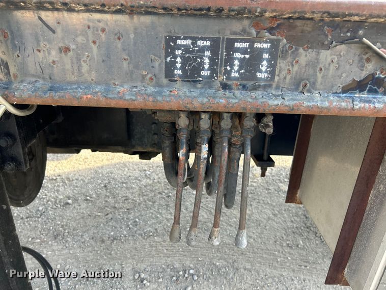 image for item EK4847 1999 GMC C7500 crane truck