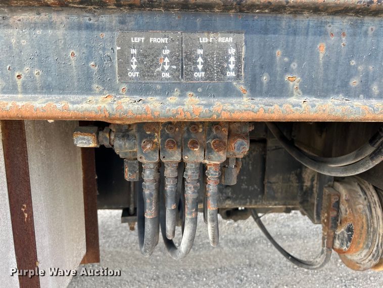 image for item EK4847 1999 GMC C7500 crane truck