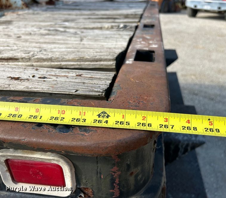 image for item EK4847 1999 GMC C7500 crane truck