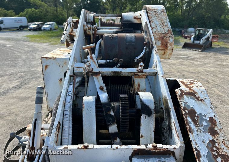 image for item EK4847 1999 GMC C7500 crane truck