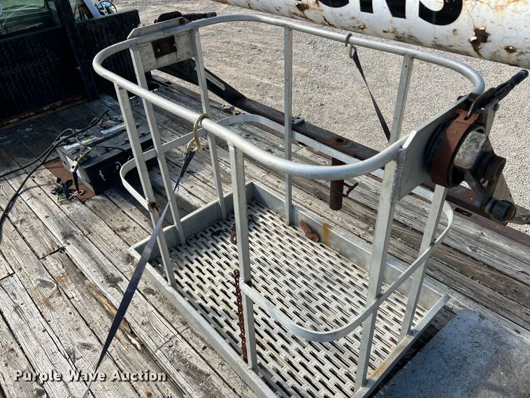 image for item EK4847 1999 GMC C7500 crane truck