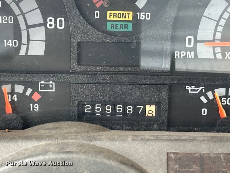 image for item EK4847 1999 GMC C7500 crane truck