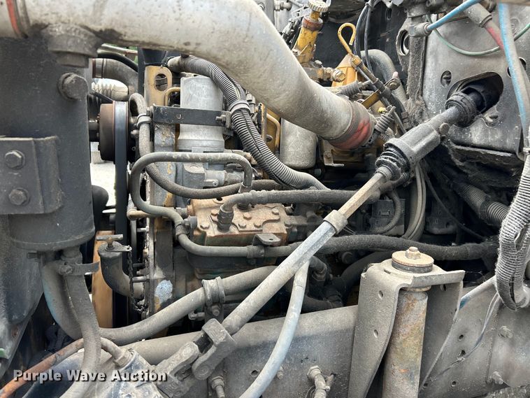 image for item EK4847 1999 GMC C7500 crane truck