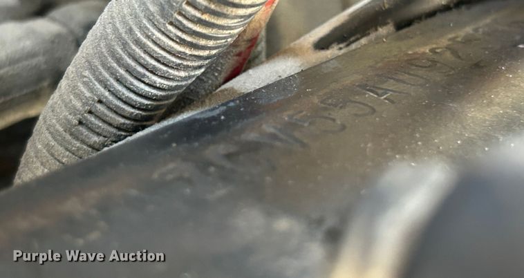 image for item EK4862 2005 Sterling  L9500 roll-off container truck