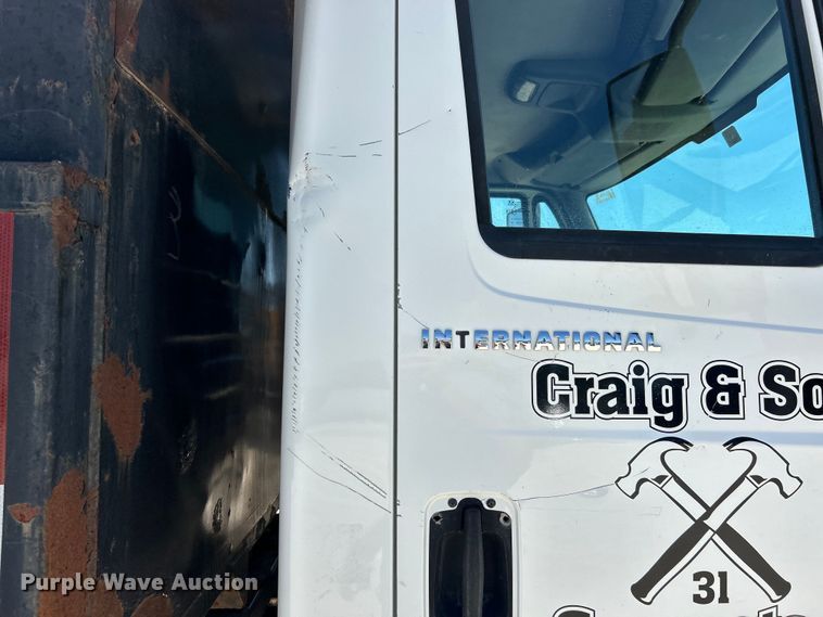 image for item EK4863 2006 International  4200 dump truck