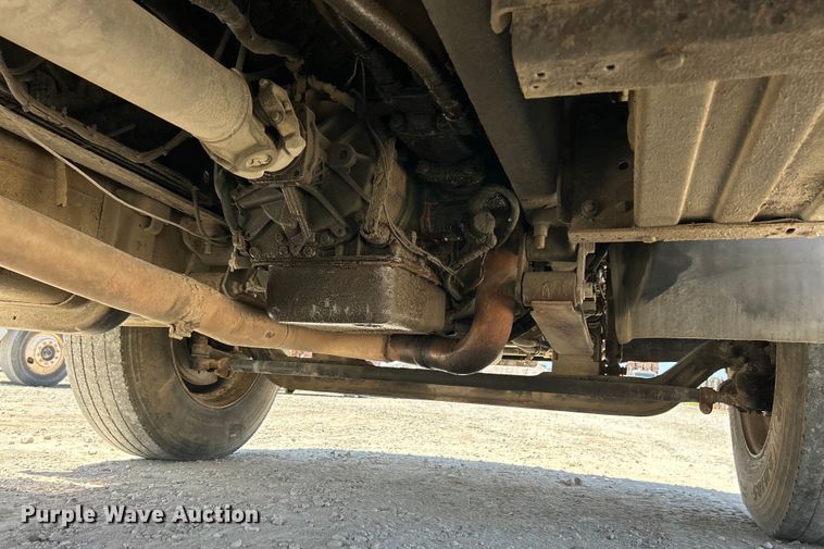 image for item EK4863 2006 International  4200 dump truck