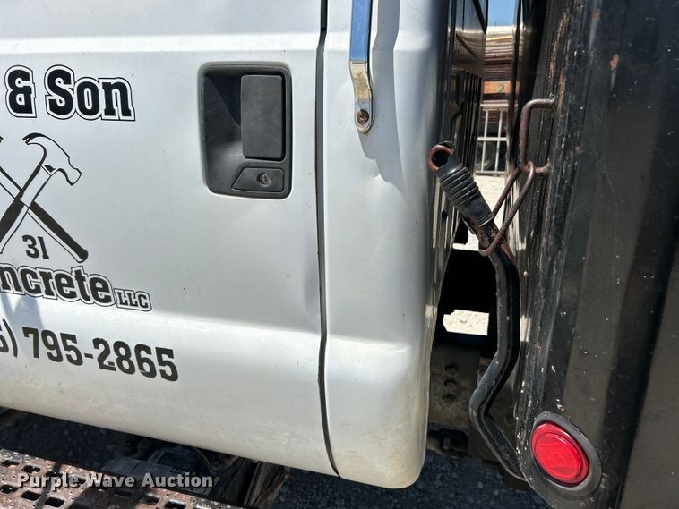 image for item EK4866 2001 Ford F650 Super Duty XL dump truck