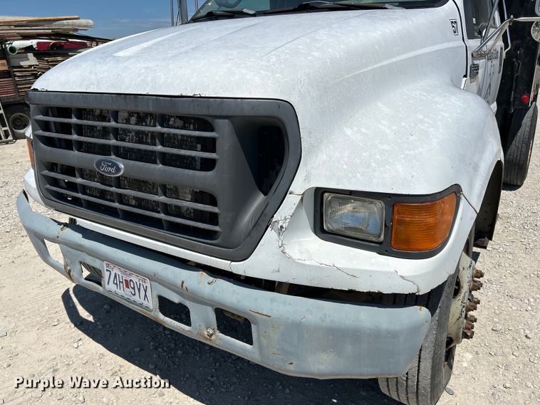 image for item EK4866 2001 Ford F650 Super Duty XL dump truck